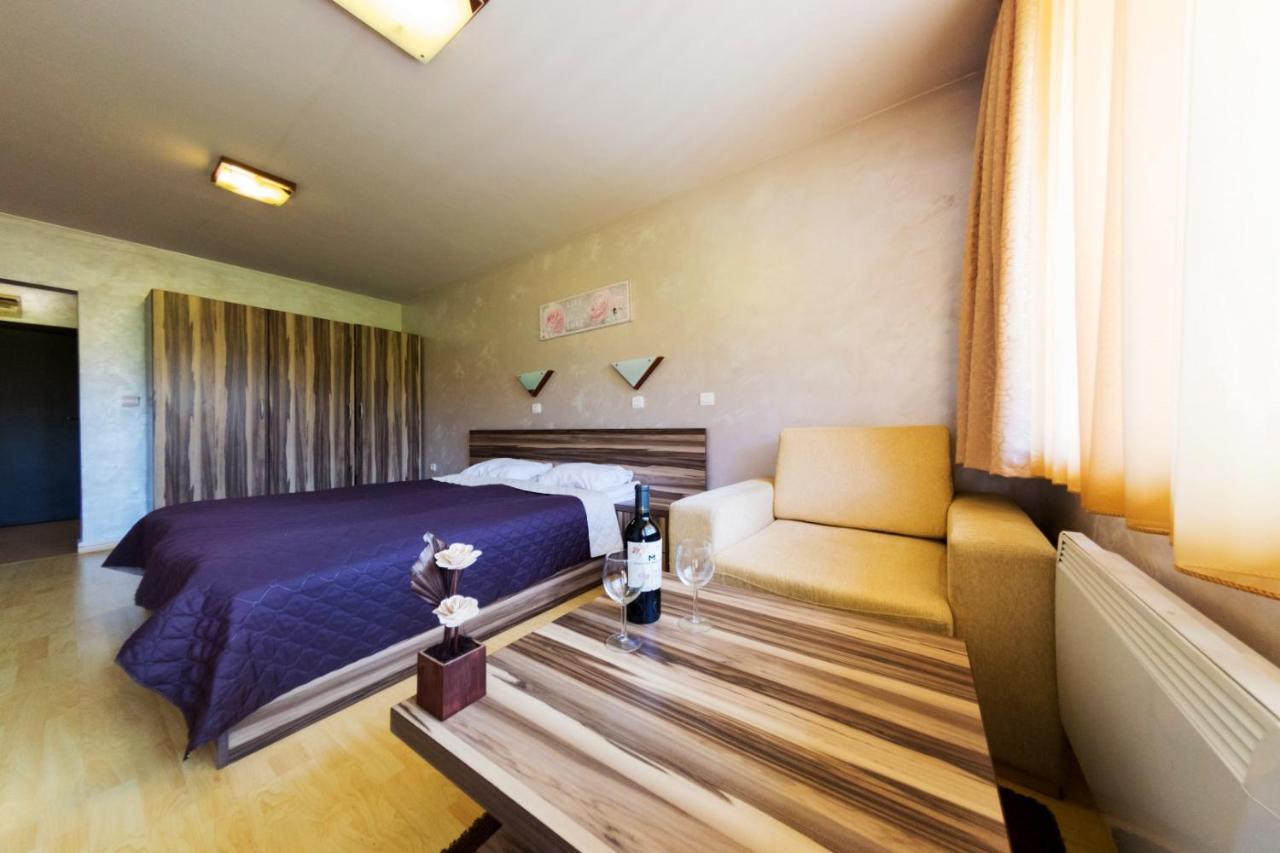 Aparthotel Forest Nook Pamporovo Eksteriør bilde